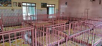 Bedjes op de kinderafdeling Missionaries of Charity