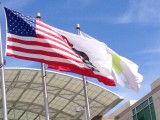 Vlaggen Apple headquarter