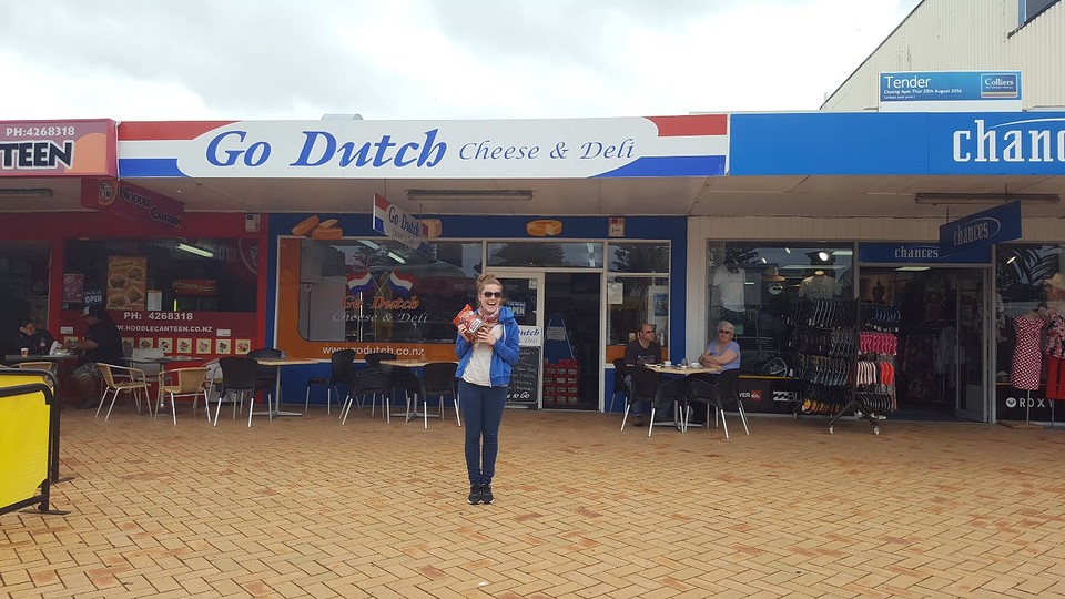 Go Dutch store