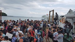 Aankomst Bali - Wachten op koffers