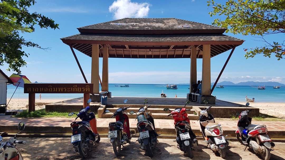 Voor de deur parkeren - Thailand