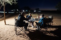 Onder de sterren eten van de braai