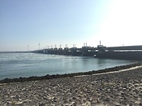 Over de waterwerken van Zeeland naar huis.