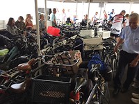 Drukte op het naar Hoek van Holland.