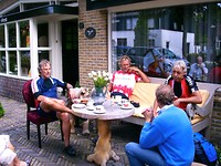 eerste koffiestop is in Naaldwijk bij Cees en Karin
