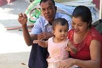 Sweet family we saw in Hpa-An during our sightseeing day