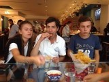 Totilla met aan tafel gemaakte guacamole