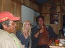 Tony Soprano (r) en Nikolas, de Wiseman van Watu