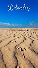 Footsteps on the beach 🫶