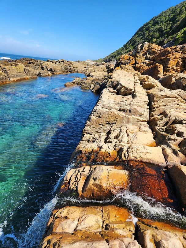 Rock pool waterfall