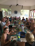 Met z’n alle eten