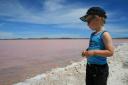 Bas bij Pink Lake
