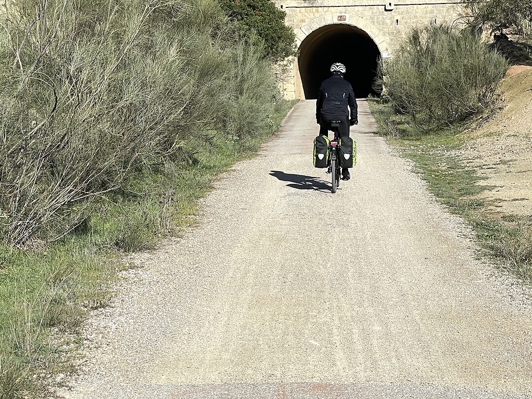 Een van de vele tunneltjes