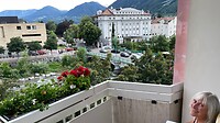 Uitzicht balkon hotelkamer in Merano