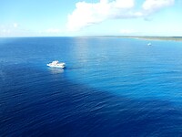 Uitzicht vanaf het balkon op St Thomas