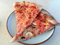328. Pizzapuntje(s) als late lunch