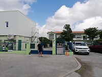 158. Rien voor zijn oude school
