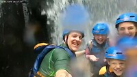 Onder de waterval 1-5