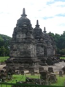 Candi Lumbung