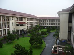 Universitas Gadjah Madas, hoofdgebouw