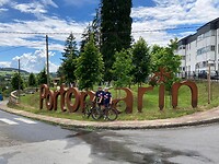 Aankomst in Portomarin, de voorlaatste bestemming naar Santiago.
