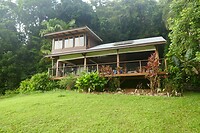Ridge Hut1