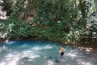 Plonsje in het Blue Hole