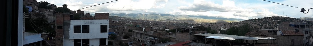 Panorama vanaf Diamanta over Ayacucho