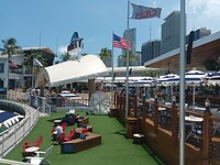 Miami (75)