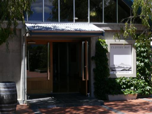Cloudy Bay entrance