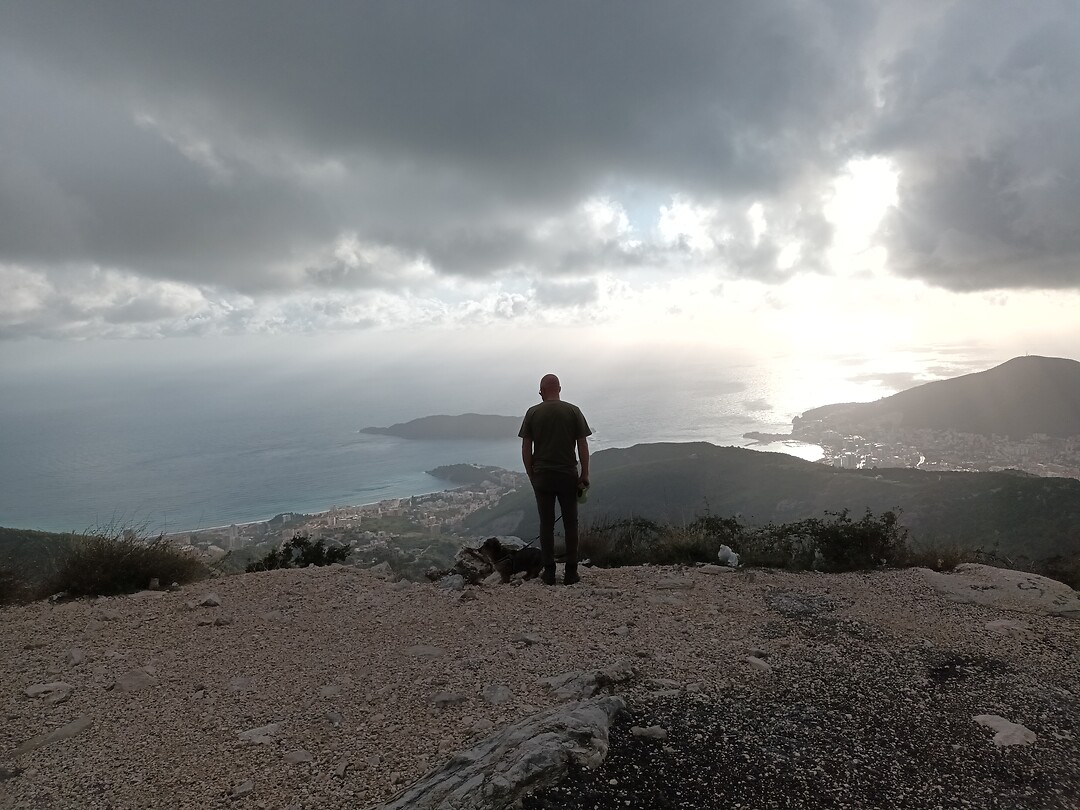 Uitzicht op Budva
