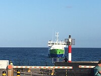 Daar komt de boot