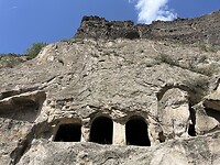 Vardzia cavetown