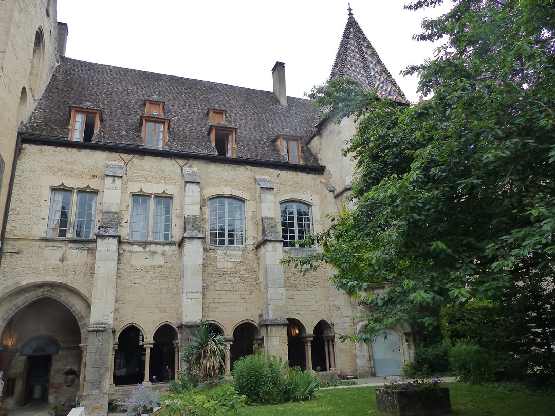 Beaune