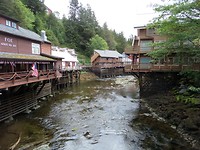 Creekstreet 1