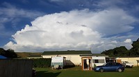 Donderwolken in de verte