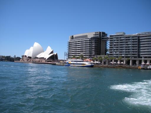 02. Opera House