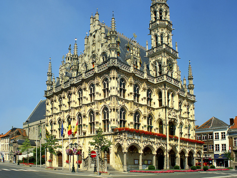 Stadhuis_van_Oudenaarde