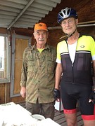 Even poseren