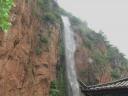 waterval bij kloof even buiten Lijiang