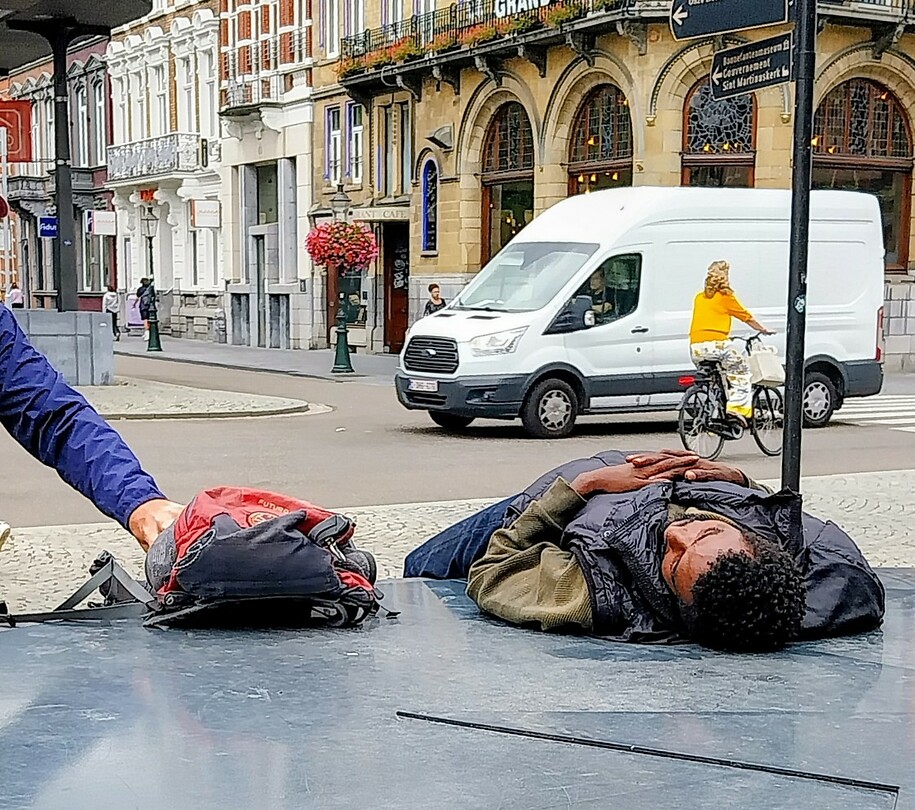26 Valkenburg Maastricht 2 afscheid van een rugzak