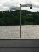Zo'n schot houd fietsers wel tegen maar t water ook