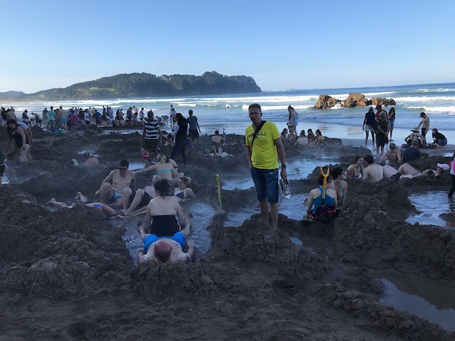 Heetwaterbronnen op het strand