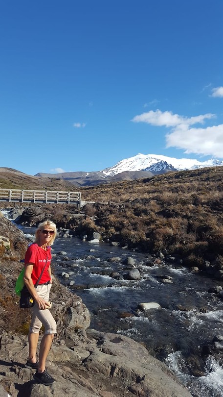 onderweg naar de Taranaki Falls