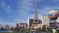 Vegas, we zijn niet in Parijs, Venetië, Rome  Egypte...