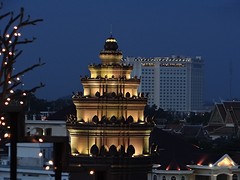 Phnom penh by night