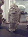 Beeldje van een mongooltje in het Nationaal Museum