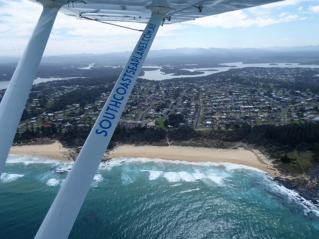 Narooma van boven