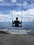 schommelen boven Quito