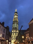 Lange Jan bij nacht
